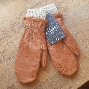 Bison Chopper Mitt by United By Blue (Large)